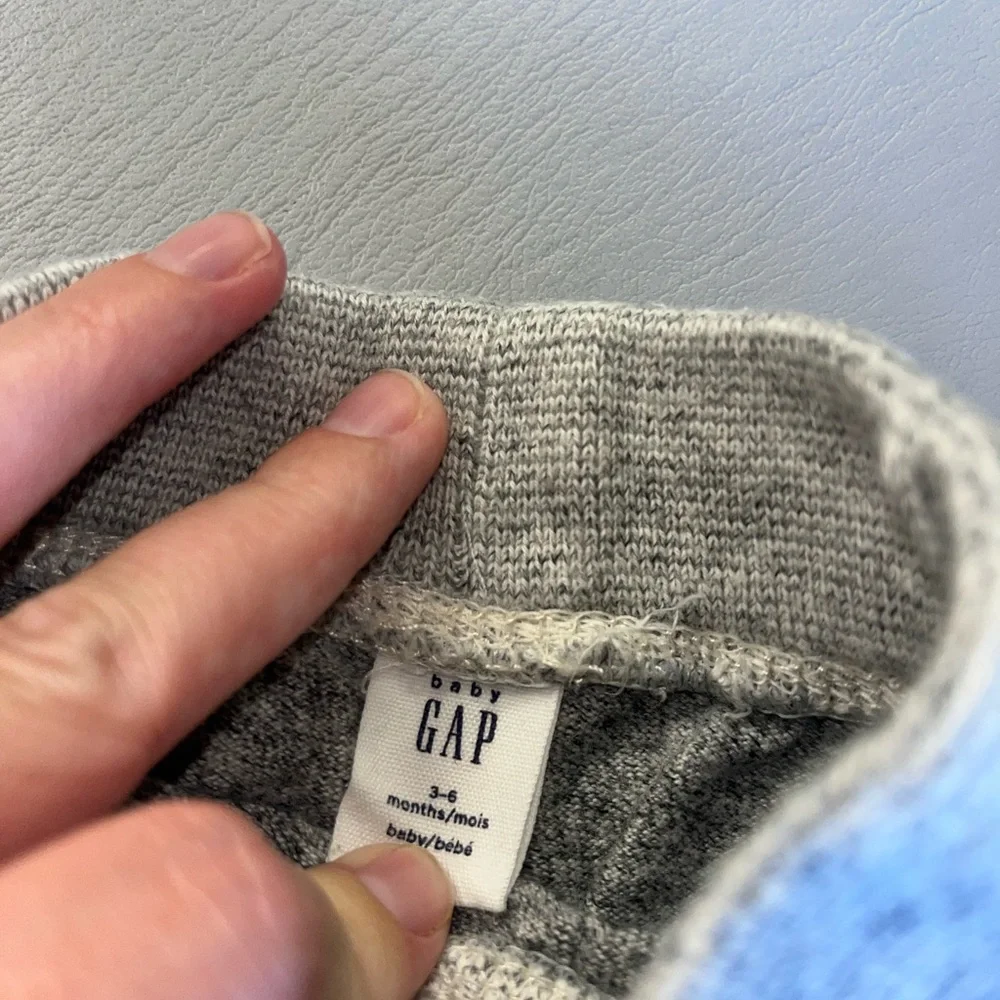 GAP Heathered Gray Kids‎ Shorts